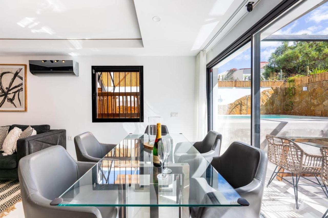 Villa Luxury Sunrise Private Pool Corralejo By Holidays Home Luaran gambar